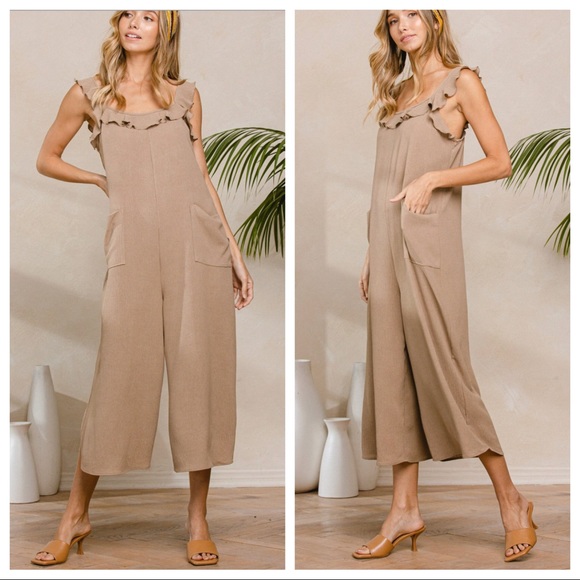 ✨LAST✨Fabulous and Stylish Boho Sleeveless Romper Jumpsuit with ruffle detail - Picture 5 of 5